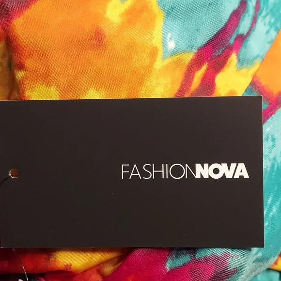 Fashion nova lycra jumpsuit - Picture 7 of 8